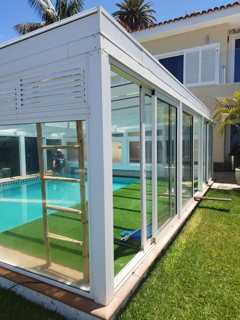 Reforma integral de piscina cubierta