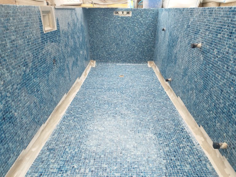 División del vaso para crear jacuzzi a medida